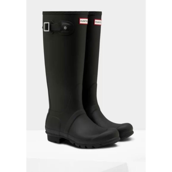 HUNTER ORIGINAL MATTE BLACK TALL RAIN BOOT - Picture 1 of 14